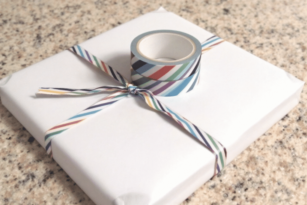 Image simply paper crafts Washi tape used as a bow on a wrapping paper
