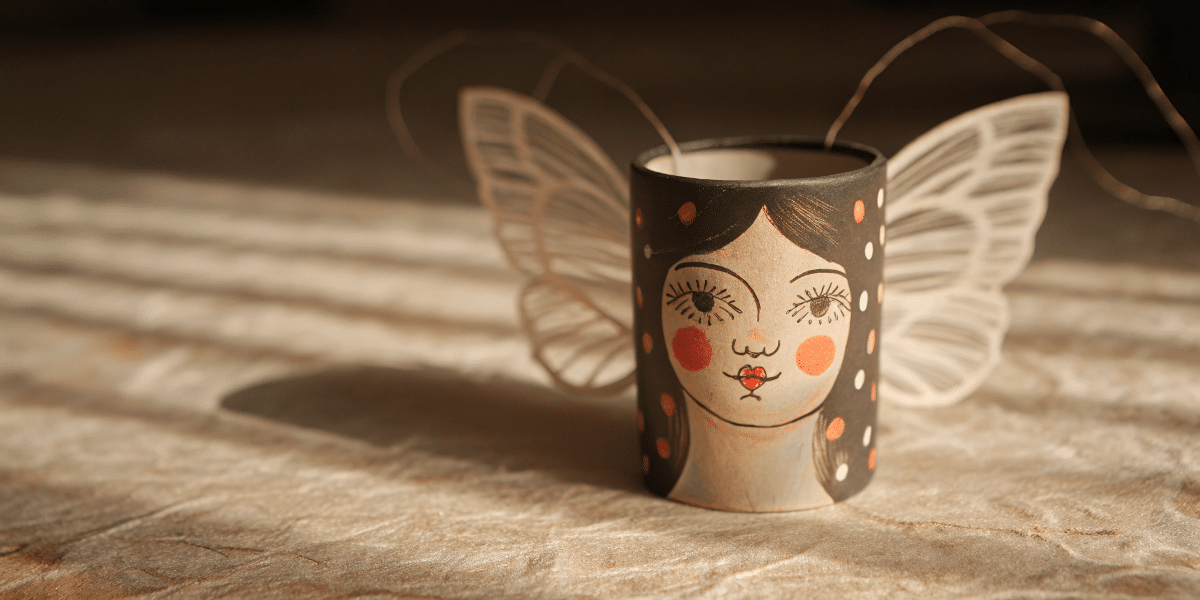 8572d829fcc24efd9b1d1668bb961836 simply paper crafts Paper cup decorated like a butterfly