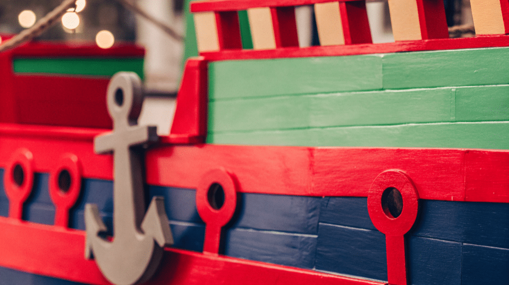 Adding fun details simply paper crafts Fun decorative details added to a papercraft pirate ship