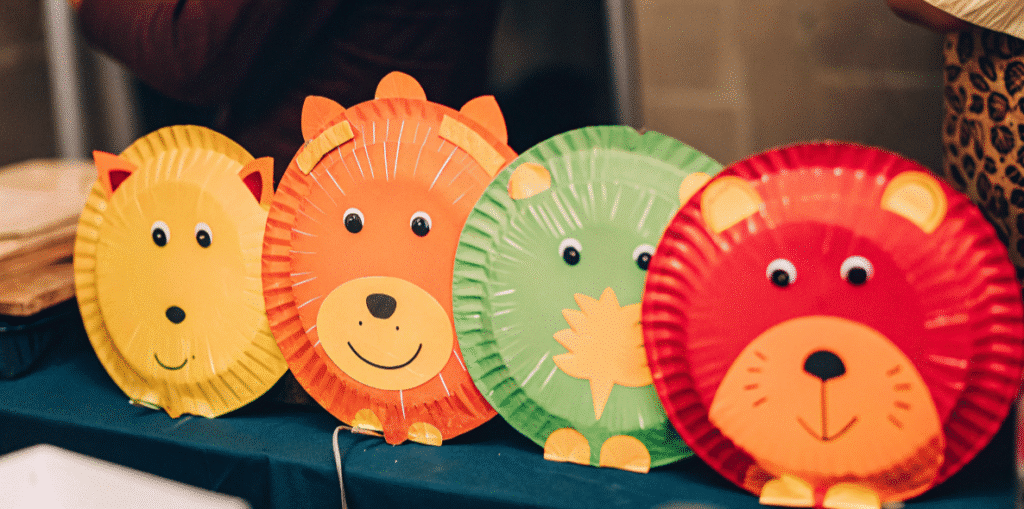 Animal paper plate simply paper crafts Cute animal paper plate crafts displayed on a table
